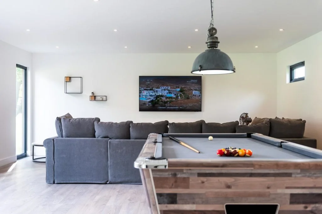 Pool Table Man Cave Rooms Cool Ideas For The Ultimate Man Cave